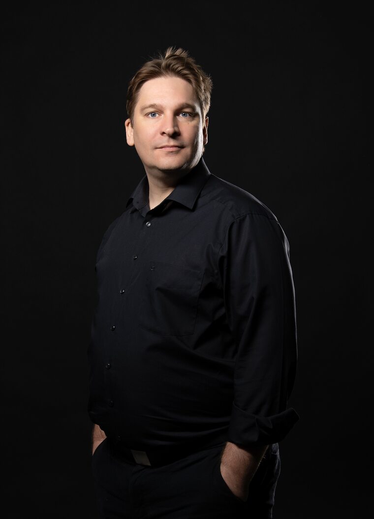 Erwin Mike Schuster — itat
